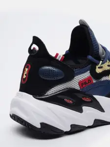 FILA Men Colourblocked Ray Tracer Evo 2 Running Non-Marking Shoes