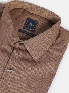 Arrow Men Slim Fit Solid Cotton Formal Shirt