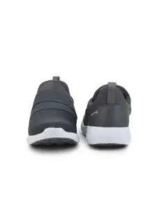 Liberty Men Grey Running Shoes