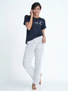 mackly Women Black & Off White Printed Pure Cotton Night suit