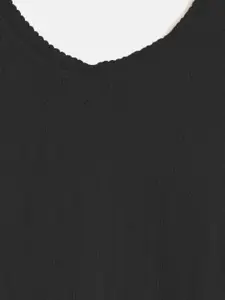 Kanvin Girls Black & Beige Pack Of 2 Solid Thermal Tops