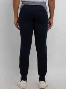Status Quo Men Regular Fit Colourblocked Jogger