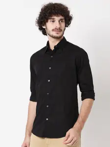 Mufti Men White Cotton Classic Slim Fit Checked Casual Shirt