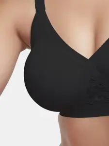 Dazzle Women Black Solid Non Padded Bra