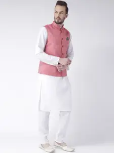 hangup trend Men White Pure Cotton Kurta with Pyjamas