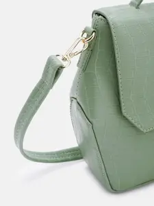 Baggit Women Textured Satchel