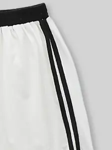 INCLUD Girls Round Neck T-shirt with Shorts