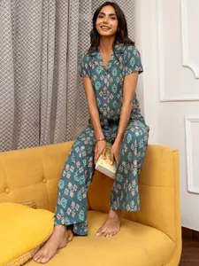 Boston Club Women Ethnic Motifs Printed Night suit