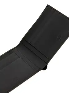 GUESS Men Leather Two Fold Wallet