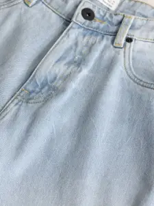 Snitch Men Loose Relaxed Fit Slash Knee Heavy Fade Stretchable Jeans