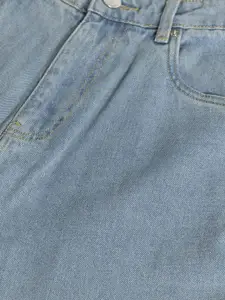 Snitch Men Cotton Loose Mid-Rise Relaxed Fit Low Distress Stretchable Jeans