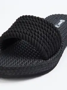 max Women Self Design Sliders