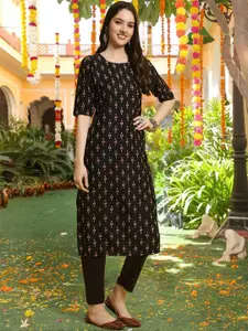 7Threads Geometric Printed Round Neck Straight Kurta
