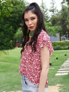 Sera Women Floral Printed Round Neck Top