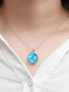 Saizen Stainless Steel Silver Plated Cloud Resin Ball Pendant With Chain