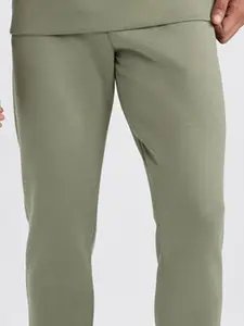 DeFacto Men Mid-Rise Regular Trousers