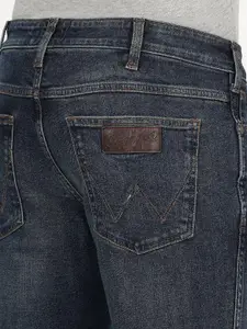 Wrangler Men Skanders Slim Fit Low-Rise Stretchable Jeans