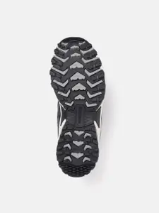 New Balance Men 610T Running Shoes