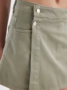 DeFacto Women Mid-Rise Cotton Shorts