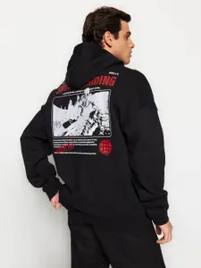 Trendyol Men Graphic Printed Sweatshirt