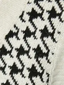 Koton Self Design Sleeveless Acrylic Sweater Vest