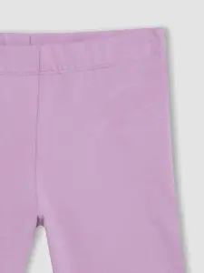 DeFacto Girls Mid-Rise Above Knee Shorts