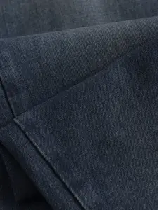 Snitch Men Smart Slim Fit Mildly Distressed Light Fade Stretchable Jeans