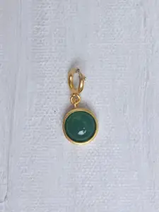 TOTAPARI Gold Plated Onyx Stone studded Pendant With Chain