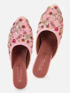 Kiana House Of Fashion Women Embellished Ethnic Block Pumps