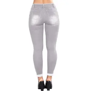 The Roadster LifestyleCo Cotton Slim-Fit Jeans