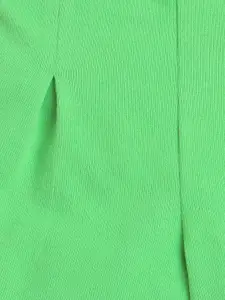 taffykids Girls Floral Printed Front Tie-ups Crop Top With Shorts