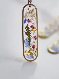 Just Lil Things Contemporary Pendant With Chain