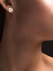 Sangria 925 Sterling Silver Glow Minimalist Studs