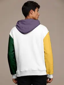 Crazymonk Men Printed Hooded Sweatshirt