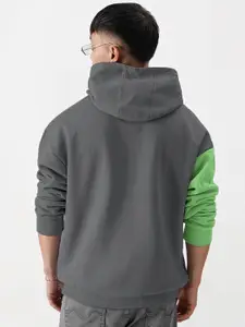 Crazymonk Men Printed Hooded Sweatshirt