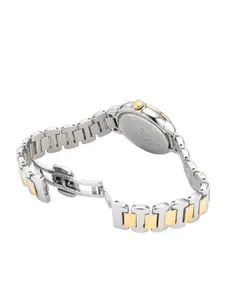 ROAMER Women Round Dial Bracelet Style Straps Analogue Watch 977847 47 70 20