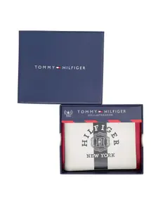 Tommy Hilfiger Men Printed Leather Two Fold Wallet