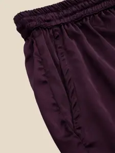 MBeautiful Women V Neck Sleeveless Cami Top With Shorts Nightsuit Set