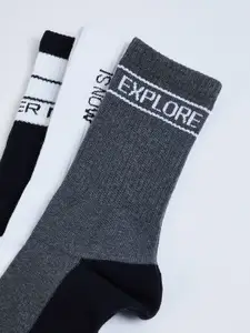Max Pack of 3 Men Assorted Colourblocked Crew Length Socks