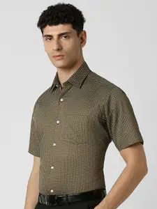 Van Heusen Men Spread Collar Micro Ditsy Printed Cotton Formal Shirt