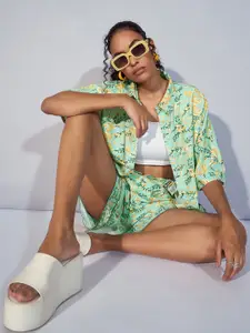 SASSAFRAS Green Floral Printed Boxy Shirt With Paperbag Shorts