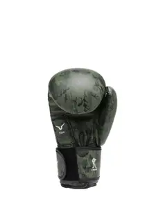 Invincible Men Patterned Sport Gloves