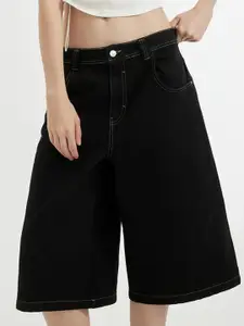 DeFacto Women Mid-Rise Regular Fit Denim Shorts