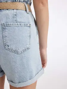 DeFacto Women Mid-Rise Regular Fit Denim Shorts