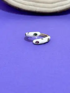 The Jewellery Tale Gold Plated Artificial Stone Studded Finger Ring