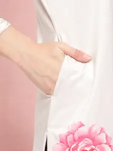 Ahalyaa Floral Printed Keyhole Neck Velvet Straight Kurta