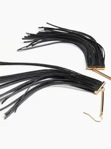 H&M Fringe-Detail Earrings