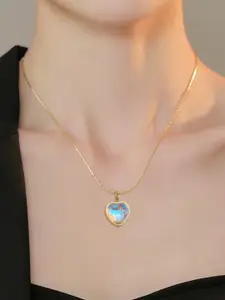 V FASHION JEWELLERY Gold Plated Stainless Steel Heart Stone Studded Pendant With Chain