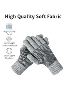 LOOM LEGACY Men Checked Acrylic Touchscreen Gloves