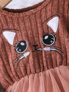 INCLUD Girls Round Neck Printed Top with Trousers Clothing Set